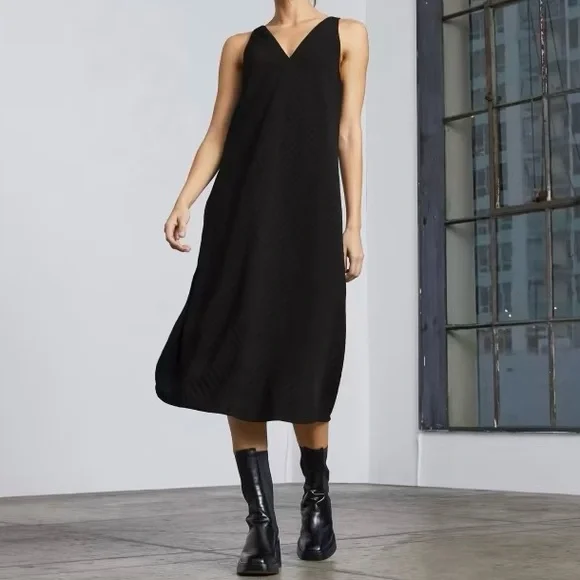 Everlane | Dresses | Nwt Everlane The City Stripe Midi Dress Black |  Poshmark